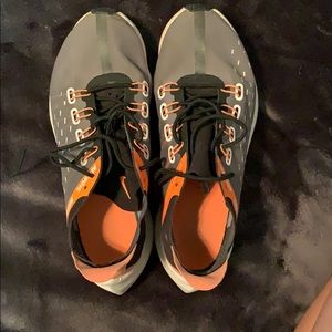 Nike EXPX 14 running shoes